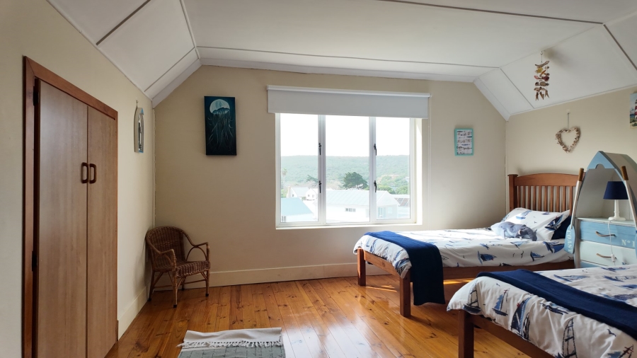 4 Bedroom Property for Sale in Stilbaai Wes Western Cape